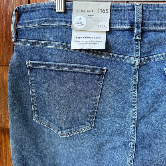 NWT NYDJ Blue Premium Denim Marilyn Straight Leg Jeans in Women's 16 - Picture 8 of 11